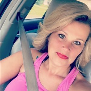 Meet your Posher, Stacie